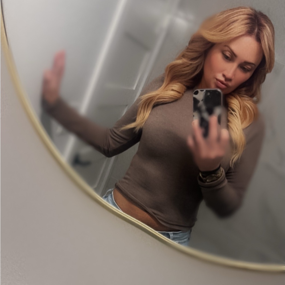 Meet your Posher, Chelsie